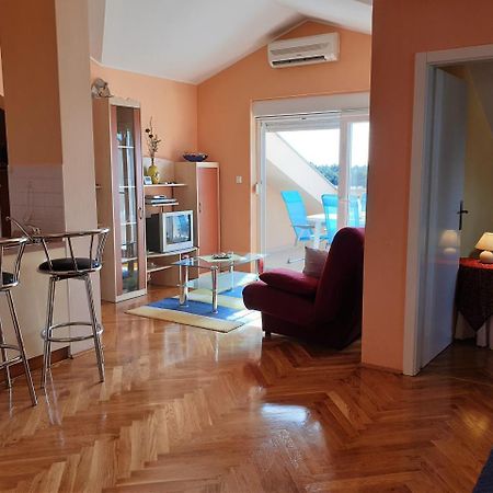 Apartment Valamar Novalja Ngoại thất bức ảnh