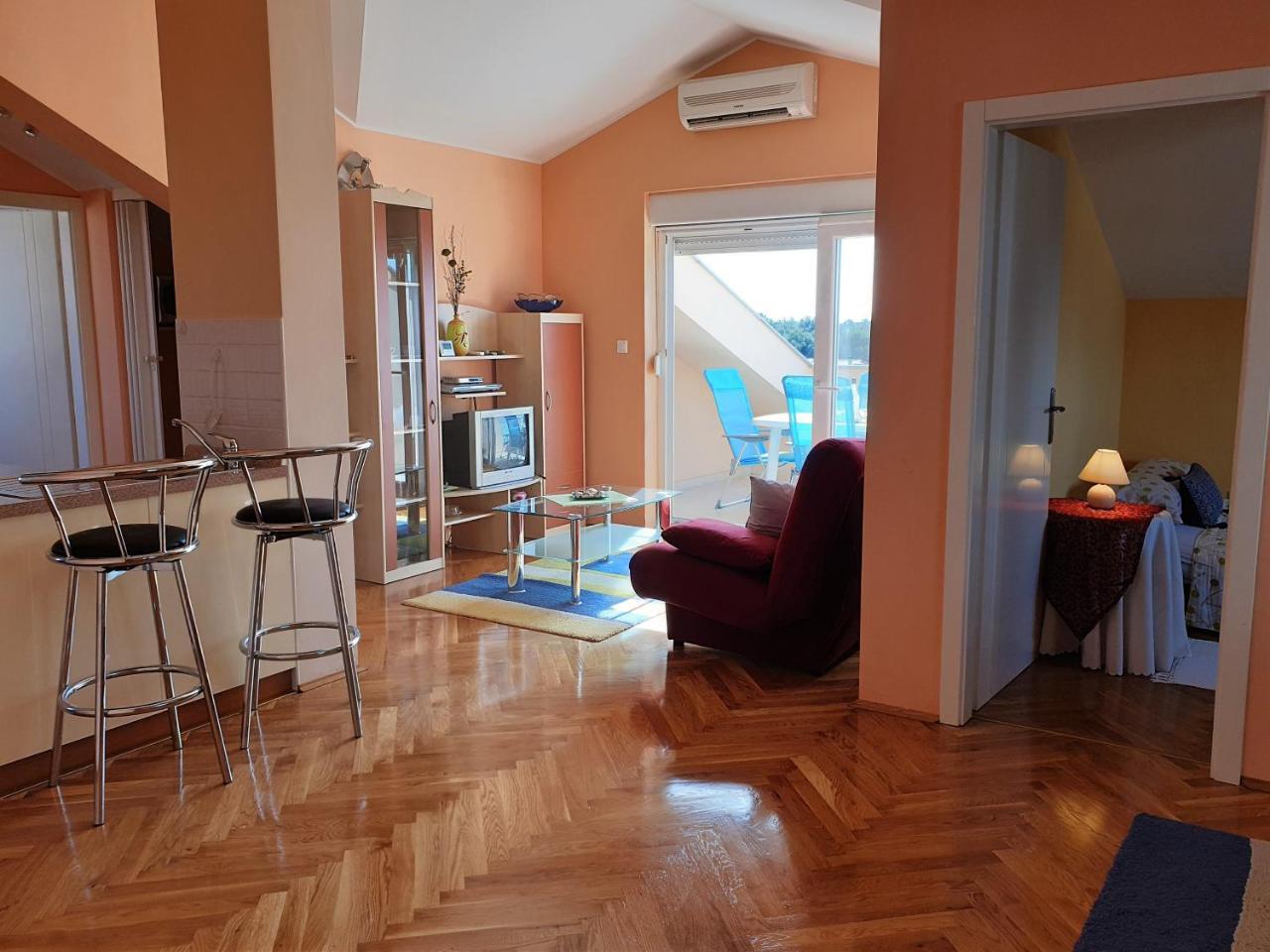 Apartment Valamar Novalja Ngoại thất bức ảnh